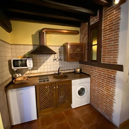 Apartamentos Rurales La Antigua Fonda كانديلاريو المظهر الخارجي الصورة