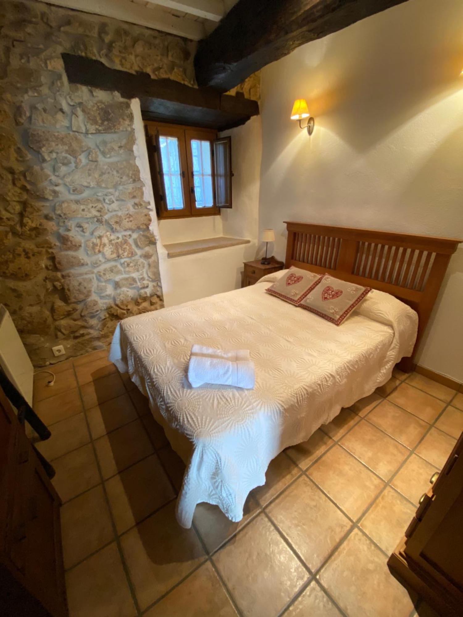 Apartamentos Rurales La Antigua Fonda كانديلاريو المظهر الخارجي الصورة