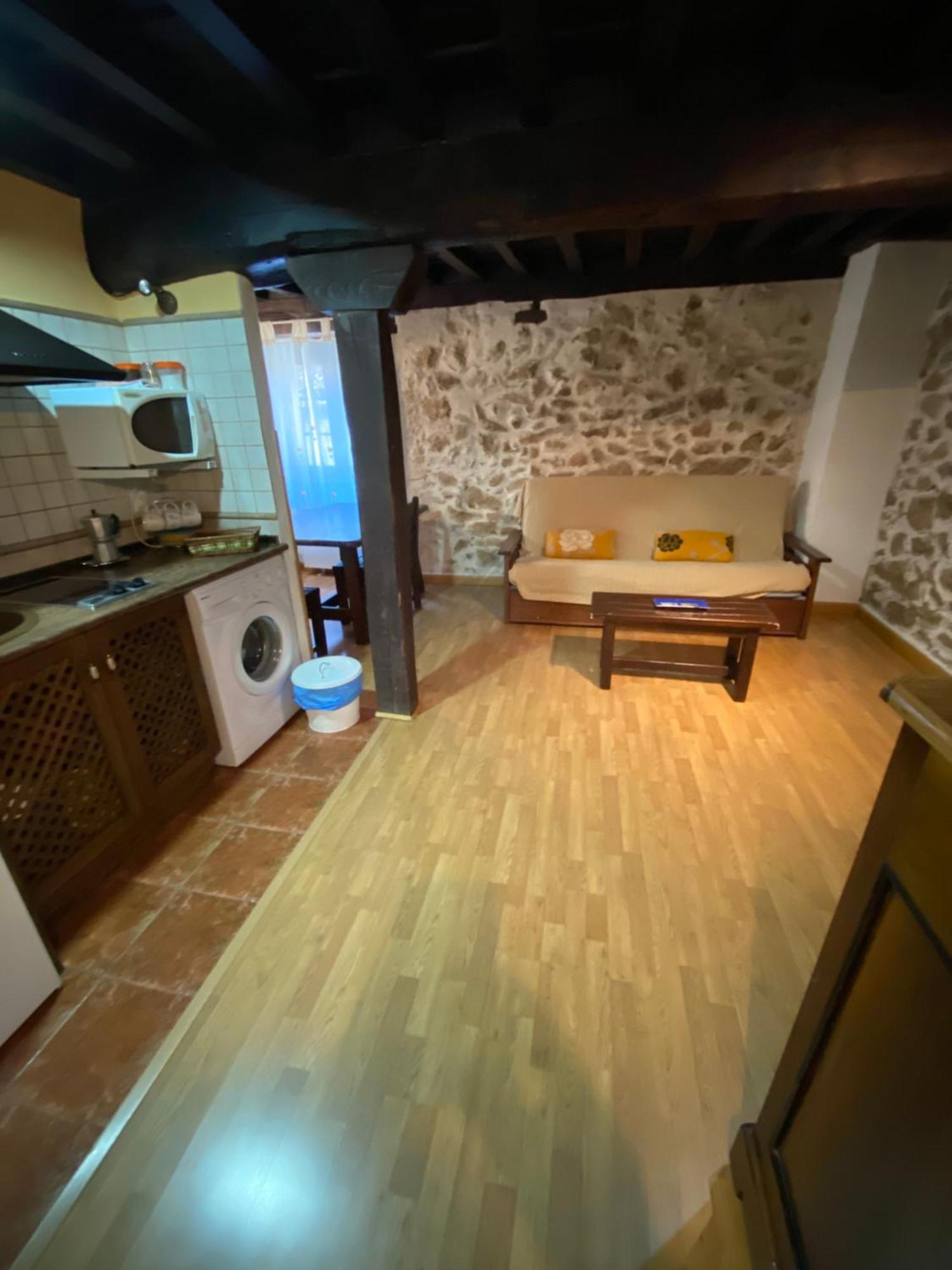 Apartamentos Rurales La Antigua Fonda كانديلاريو المظهر الخارجي الصورة
